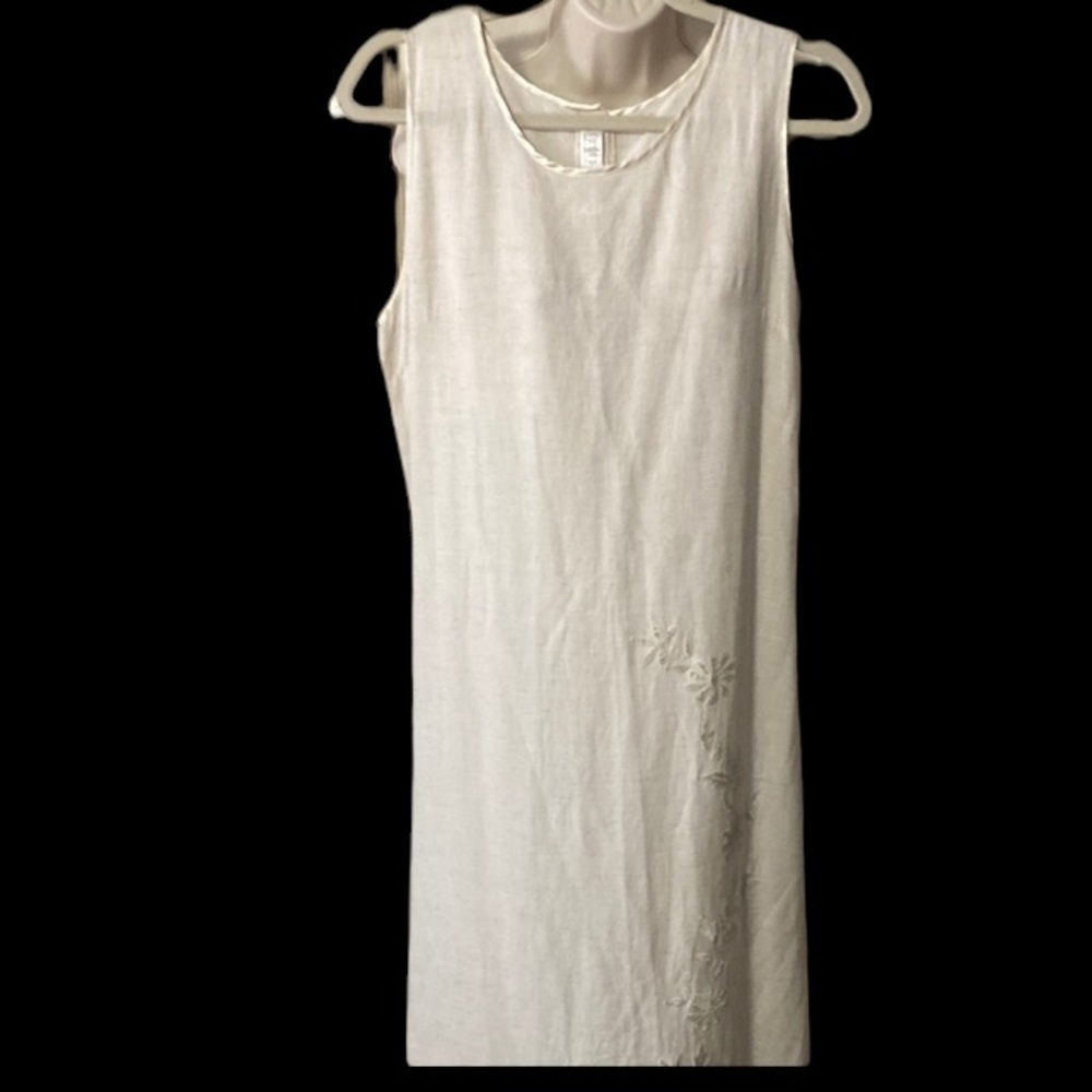 Dress cotton flax blend with floral embroidery size S